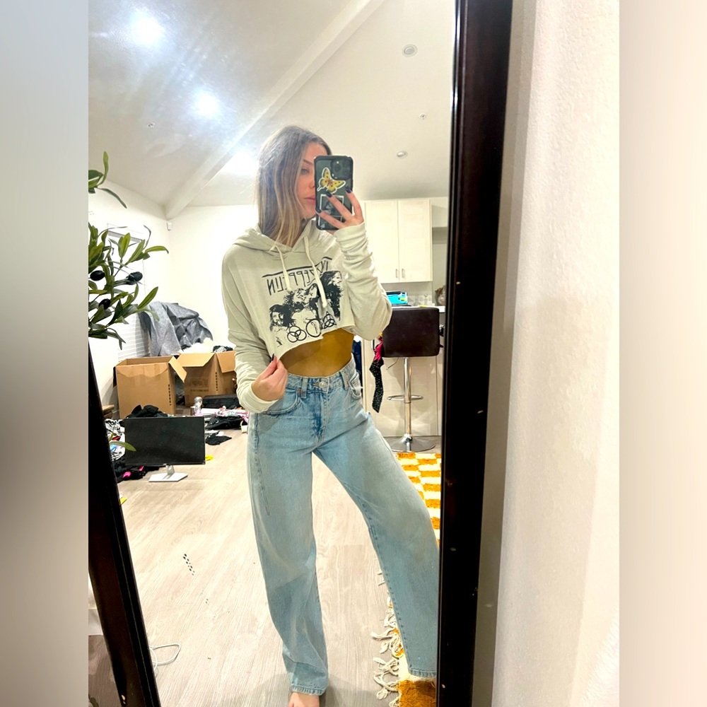 Led zeppelin cropped light weight sweatshirt